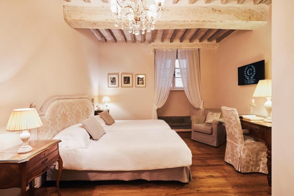 La Corte Di Ambra 9/50
