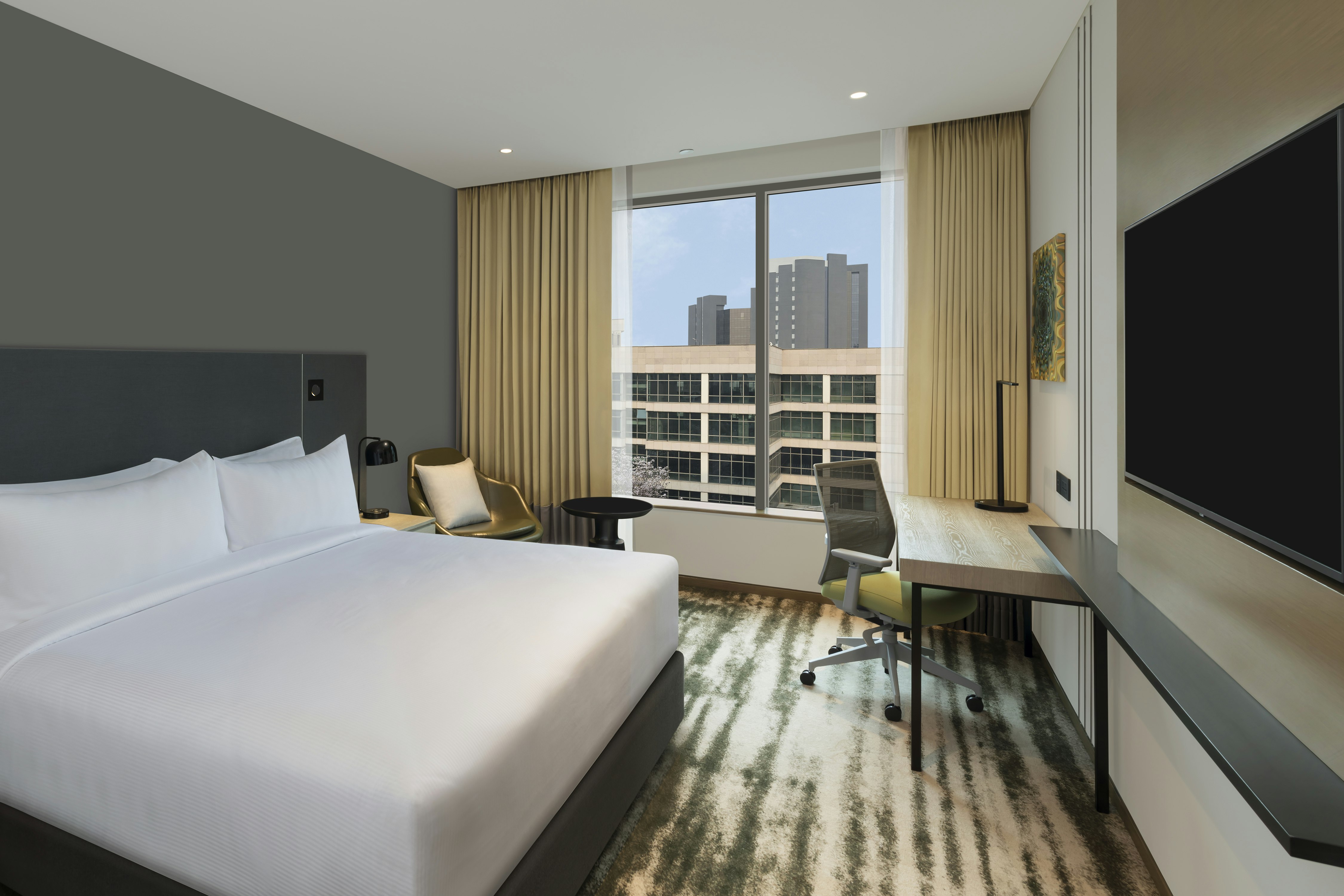 ROOM, KING BED, ACCESSIBLE