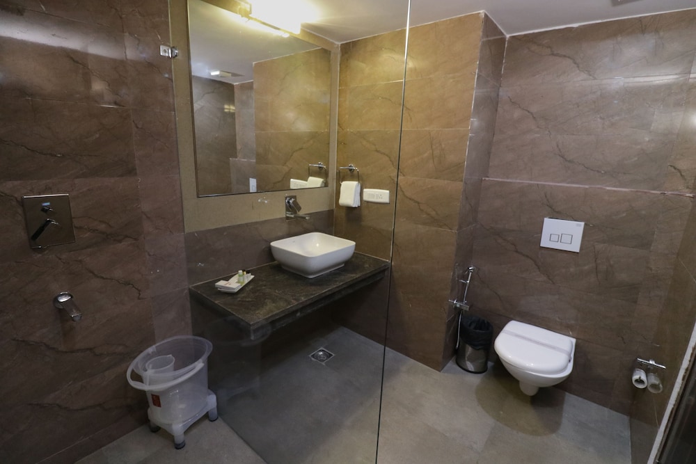 Royal Park Resorts 16/18