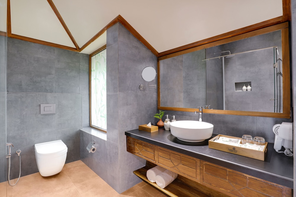 Lemon Tree Wildlife Resort Kanha 30/34