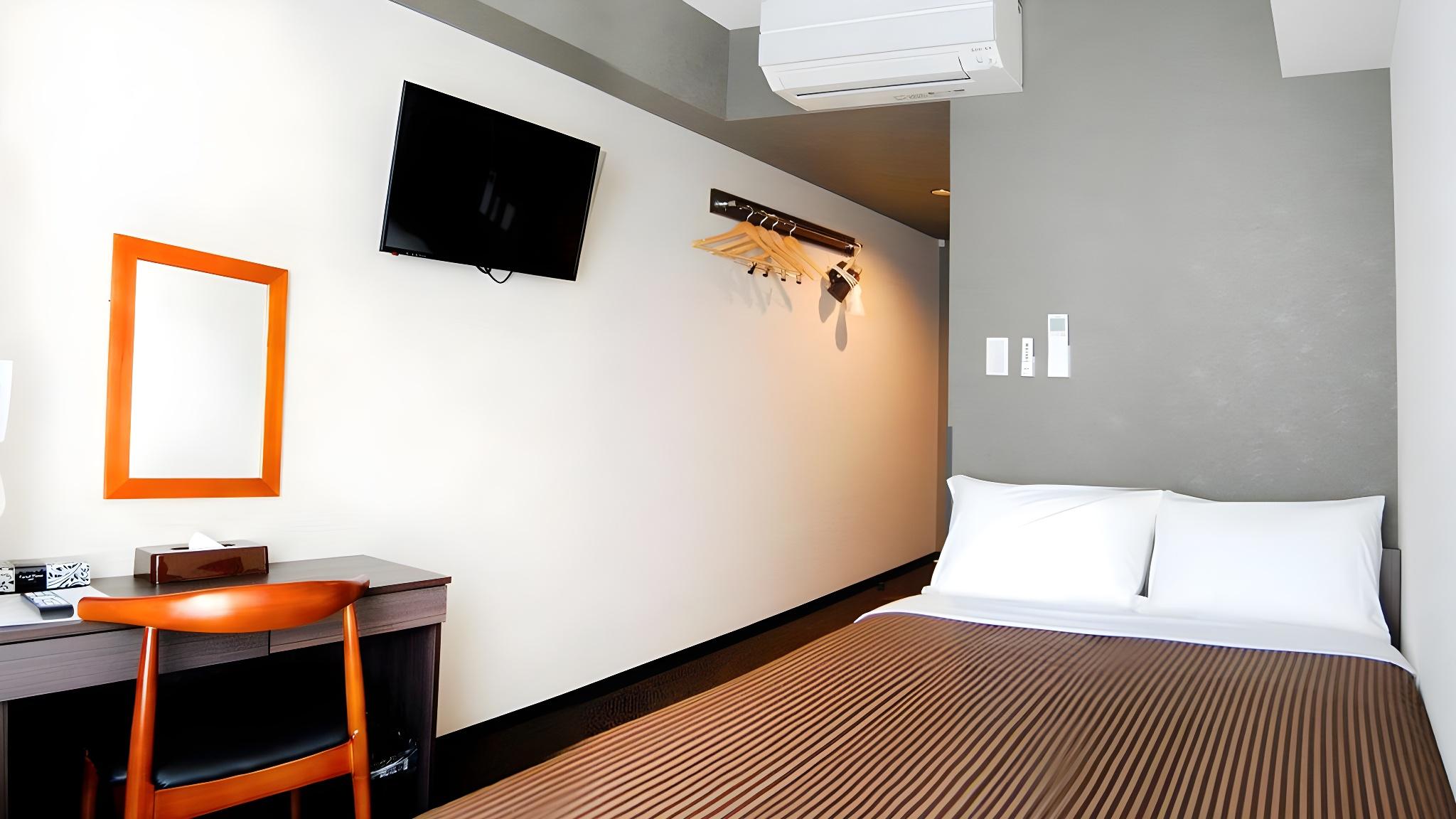 Semi Room, Standard, Semi Double Bed, Smoking
