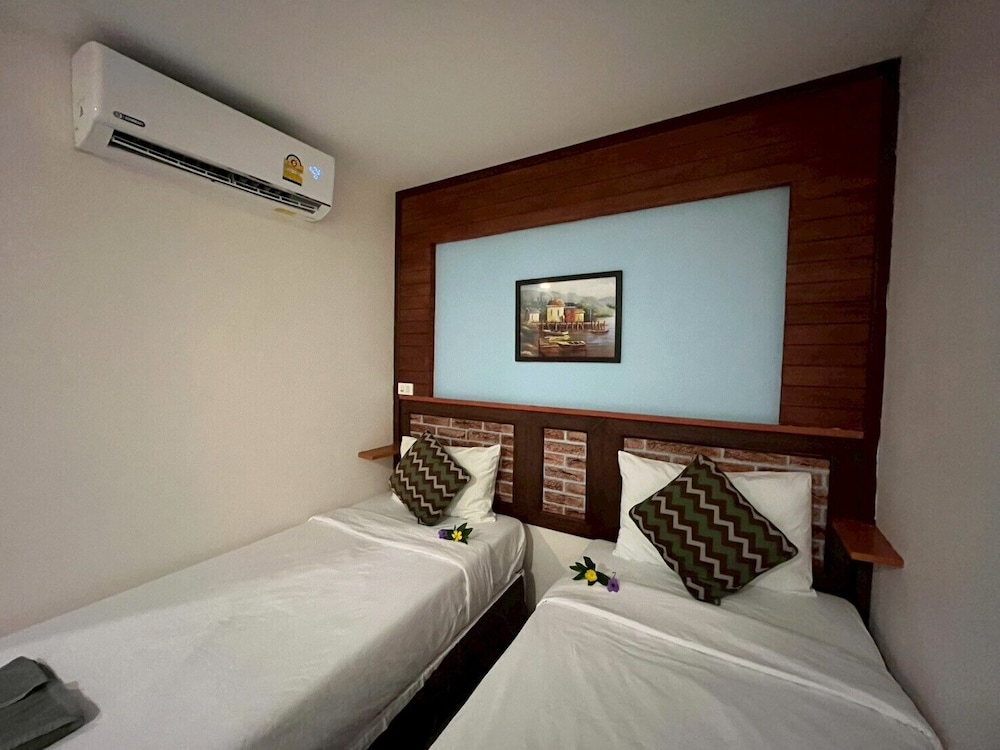 STANDARD, TWIN BEDS