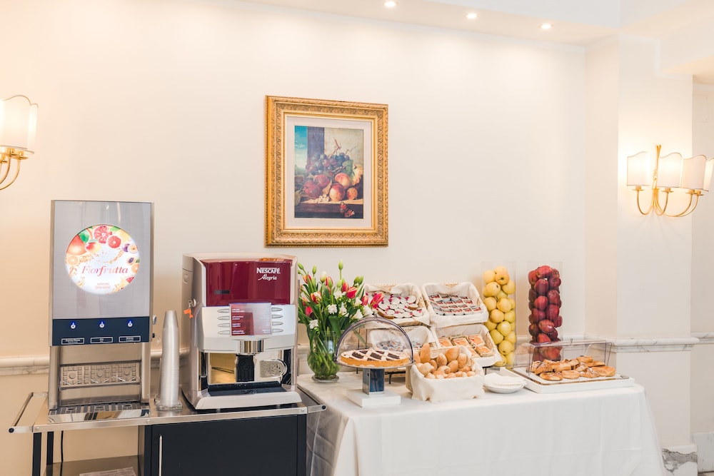 Raeli Hotel Noto 18/27