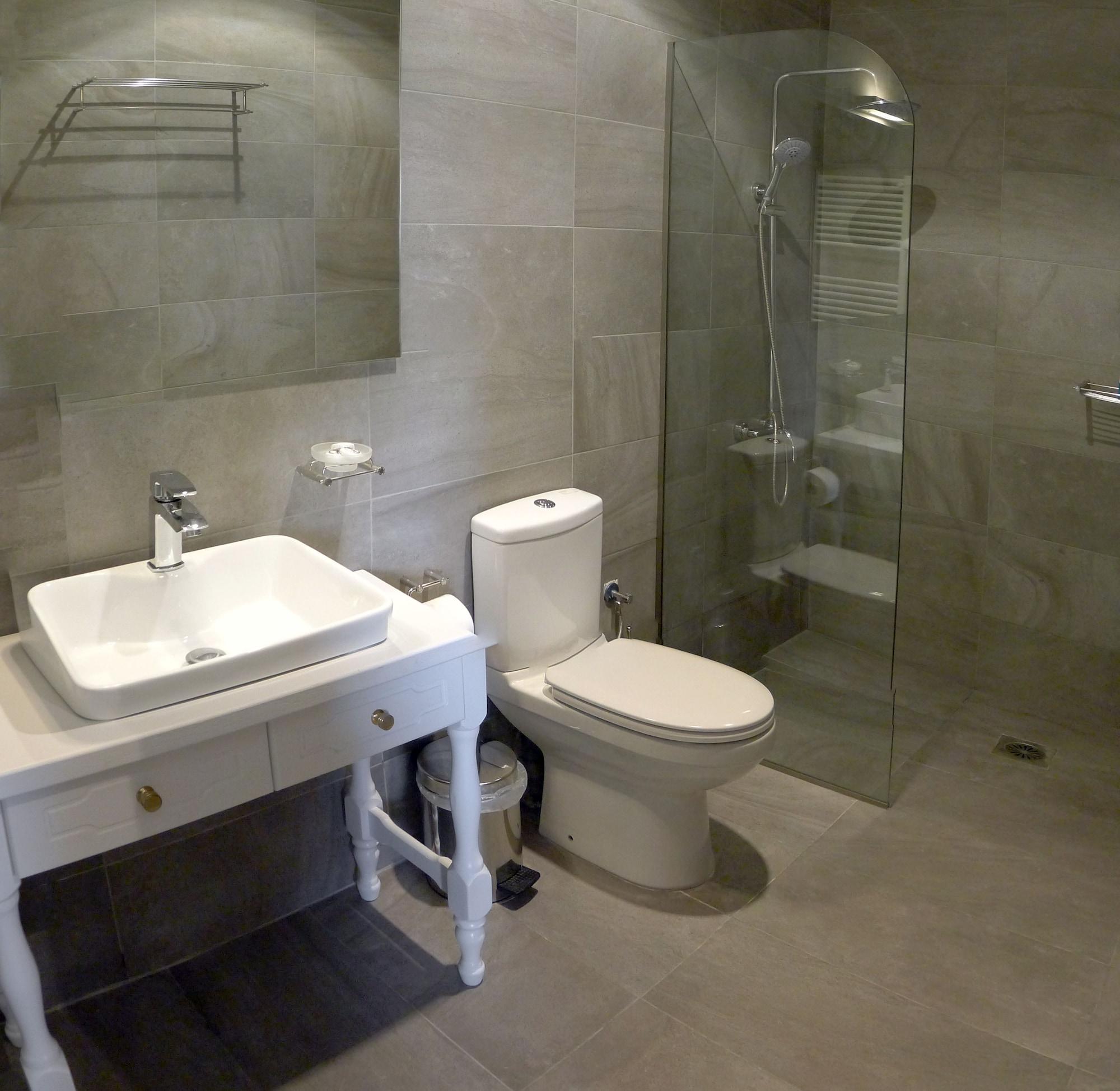 Ampoulos Rooms & Apartments 47/50