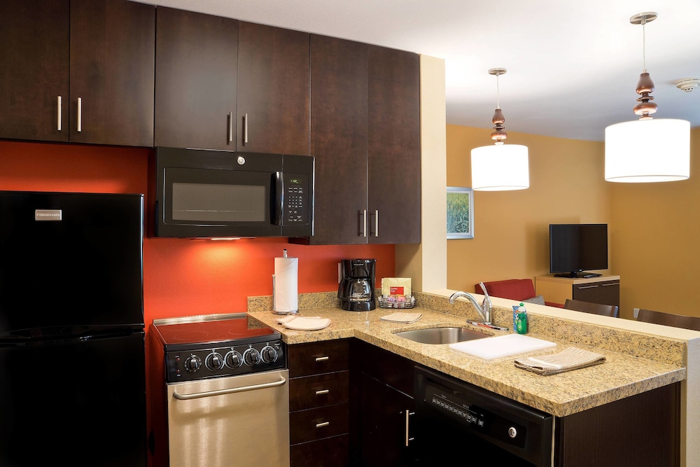 Towneplace Suites Garden City 11/12