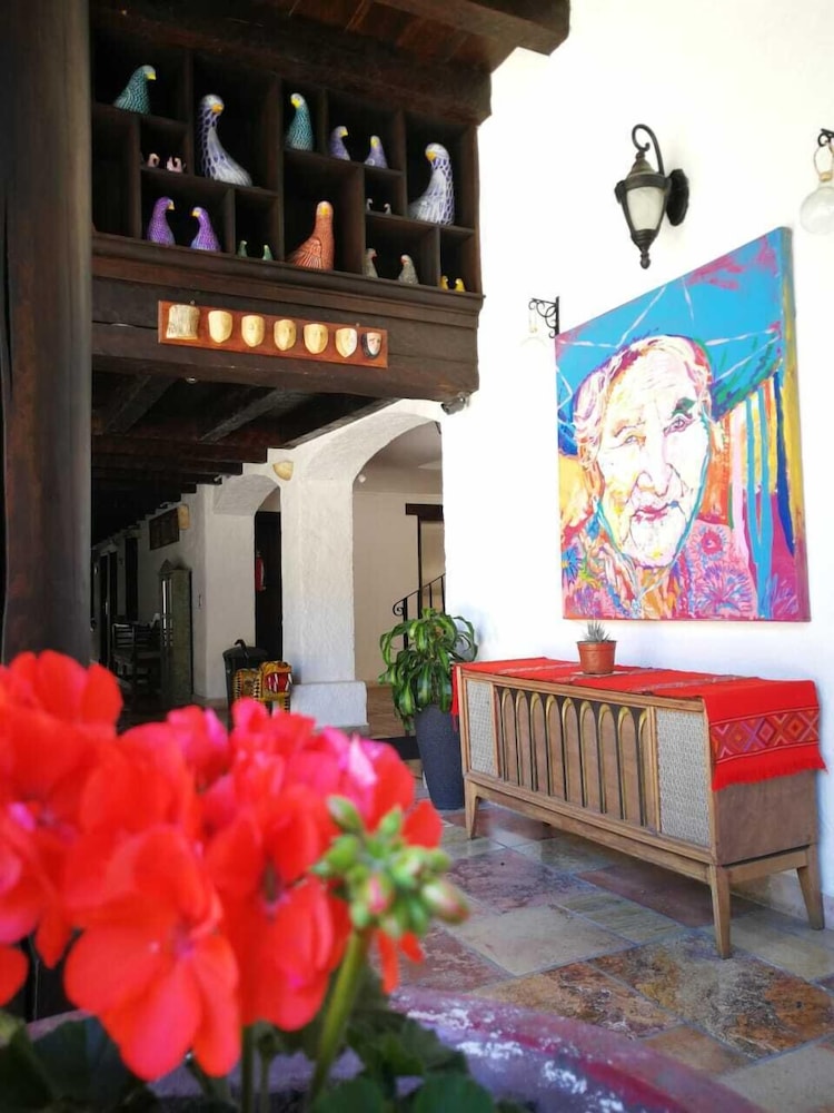 Plaza San Cristobal Inn 30/50