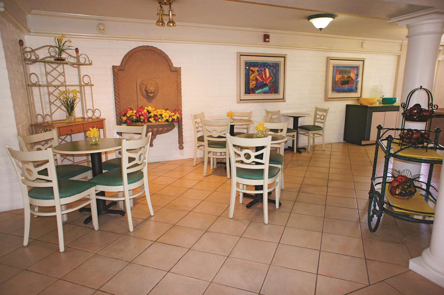 La Quinta Inn Bakersfield South 13/15