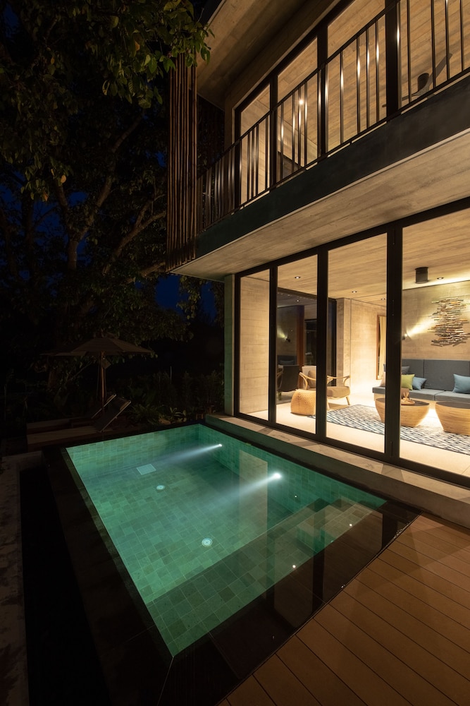 Cape Pakarang Wow Wild Wellness Escapes 20/50