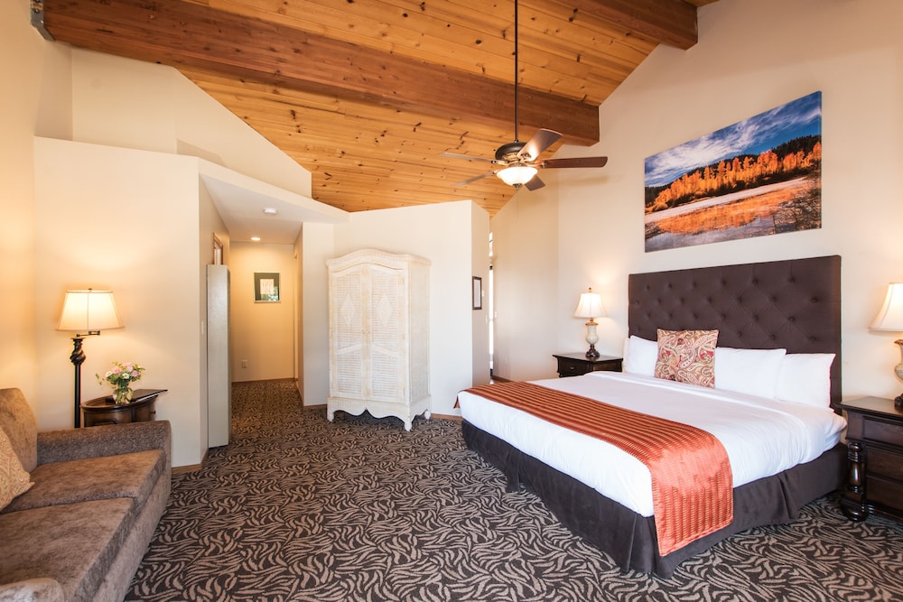 Mourelatos Lakeshore Resort 5/63