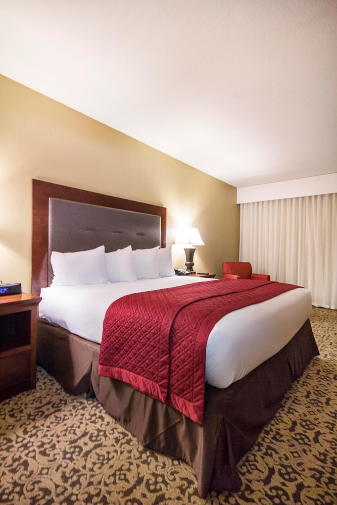 Grand Oaks Hotel 15/61