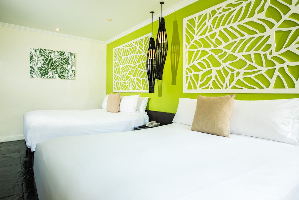 Centara Karon Resort Phuket 33/85