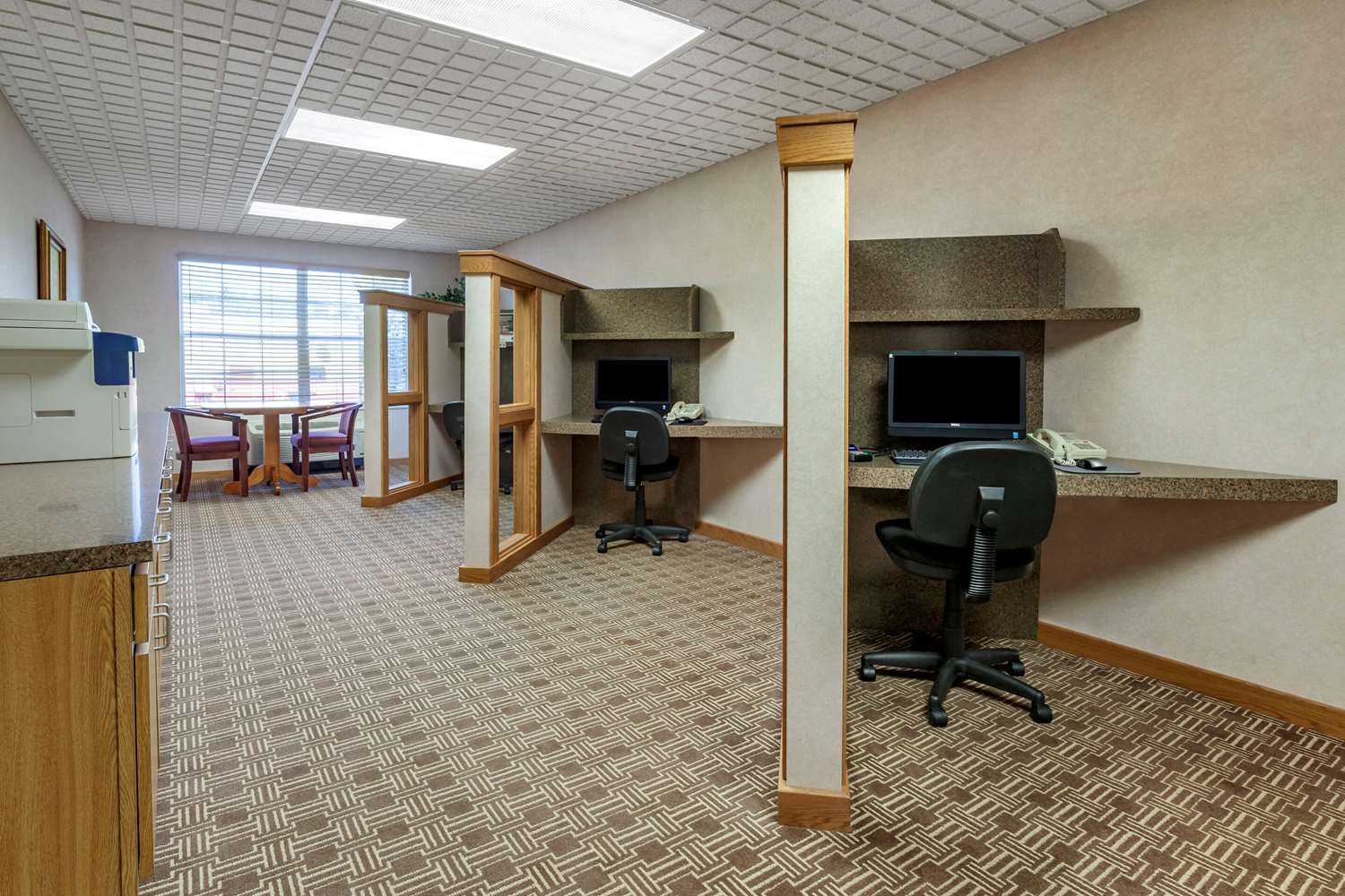 Comfort Suites Marquette, MI 11/21