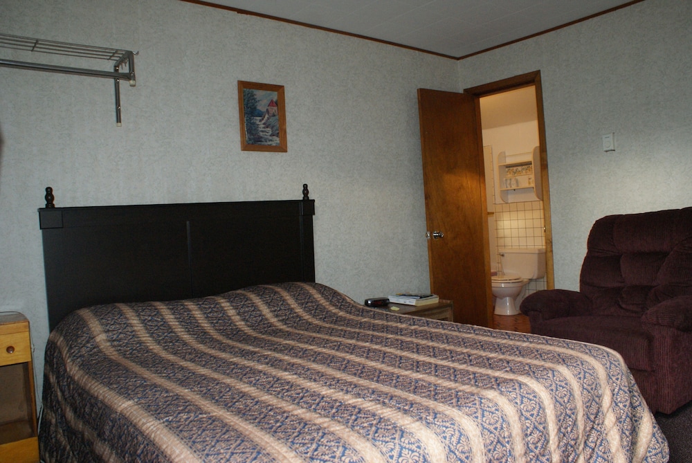 Regent Motel 8/50