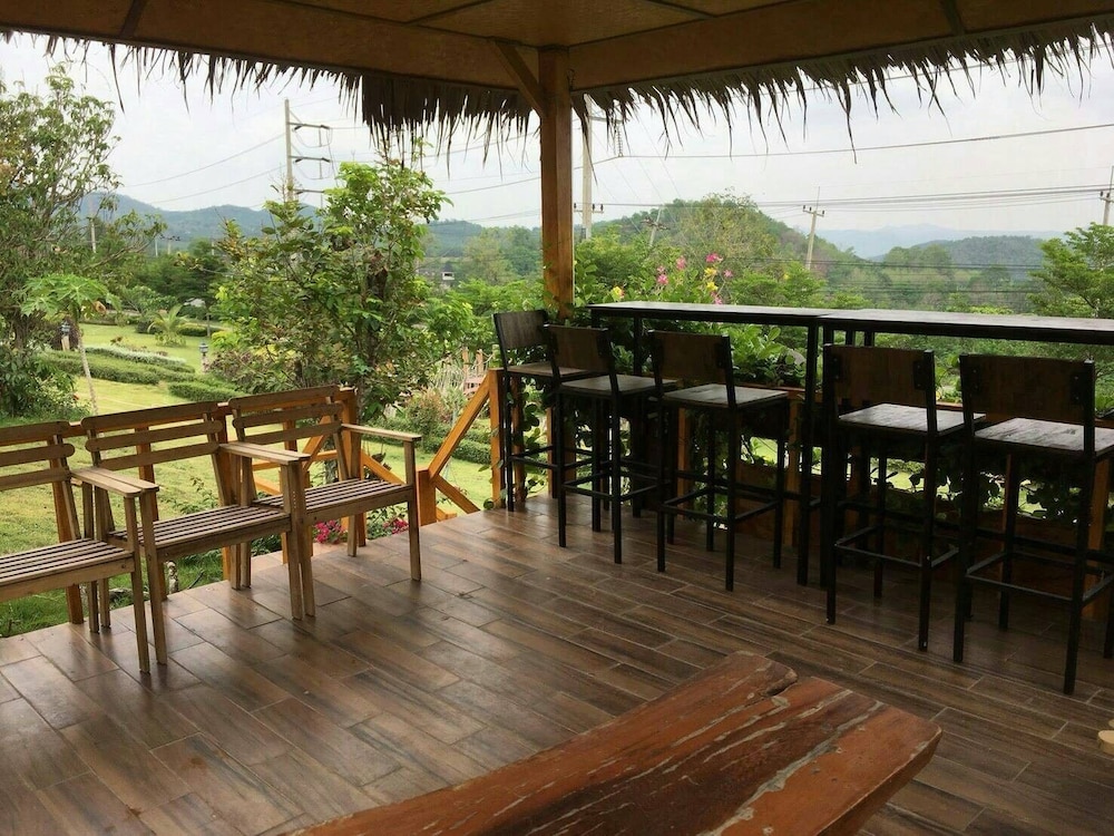 Mai Ngern Mai Thong Resort 20/37