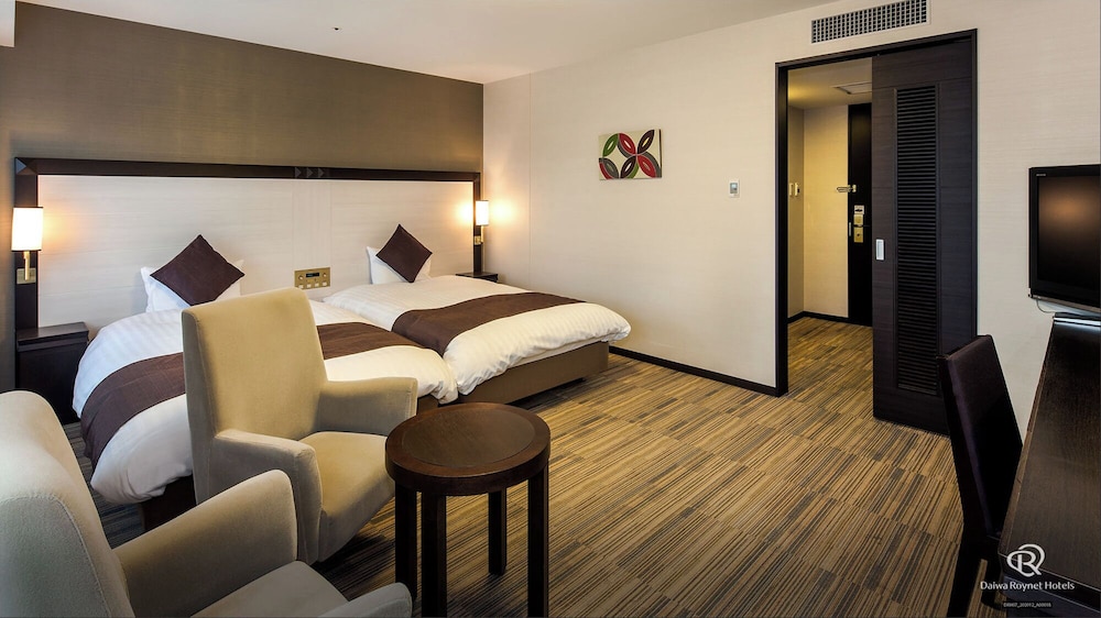 Hollywood, Twin Beds, Smoking