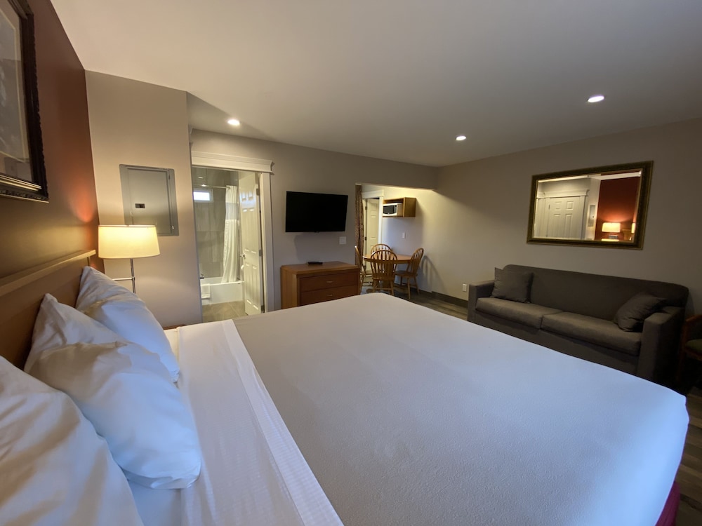 Sahara Courtyard Inn 16/70