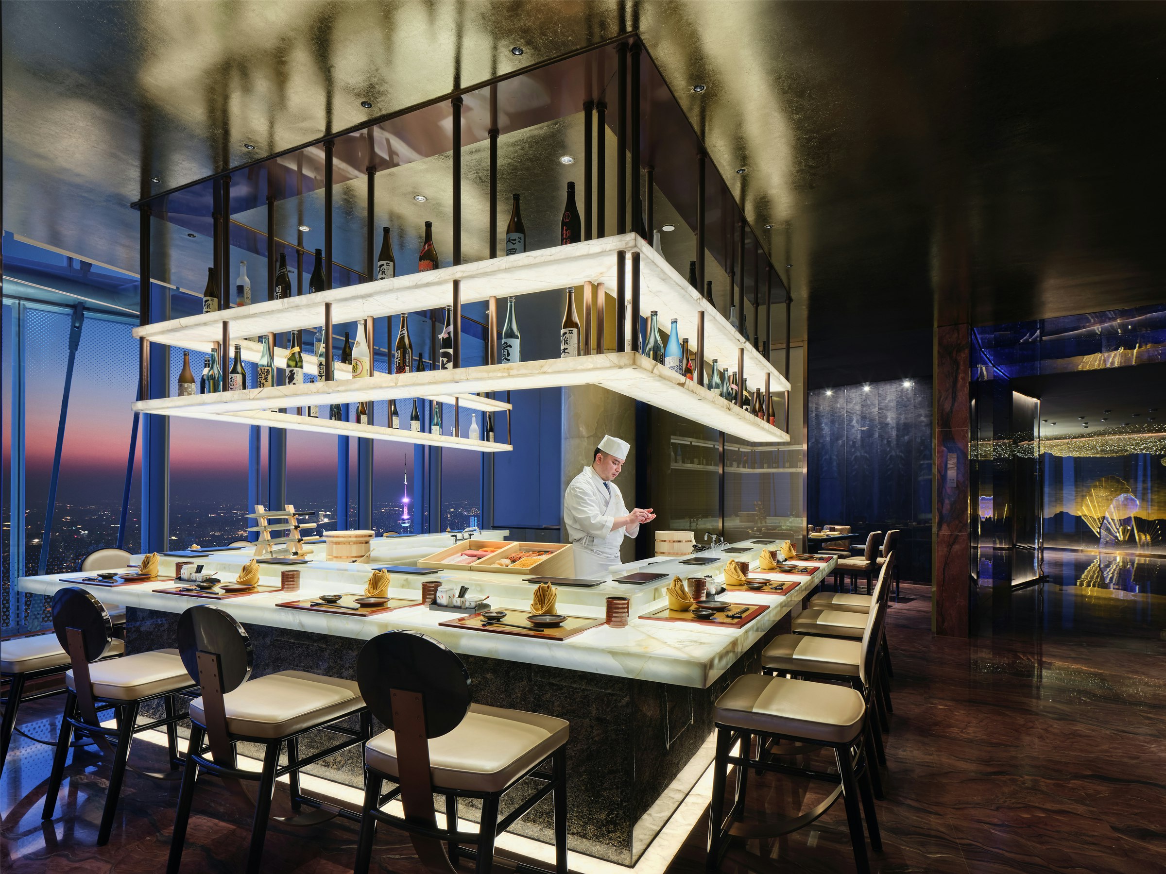J Hotel Shanghai Tower 32/50