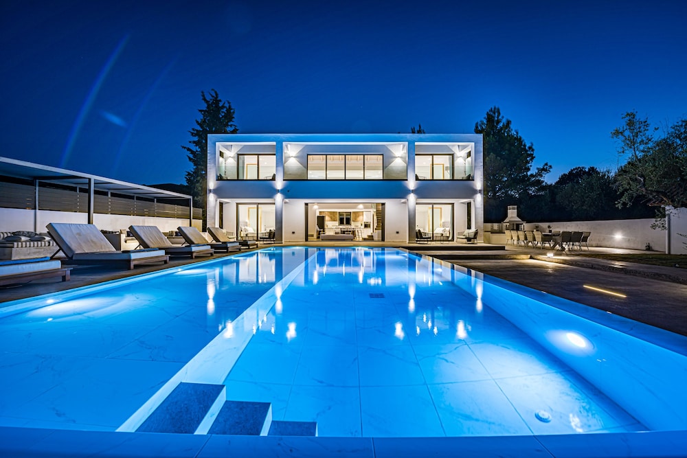 Divine Villa Zakynthos 7/27