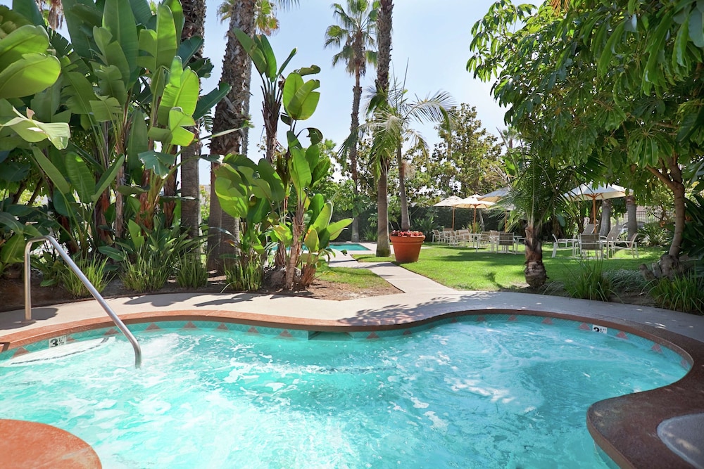 EMBASSY SUITES BY HILTON BREA NORTH ORANGE COUNTY in BREA - CA