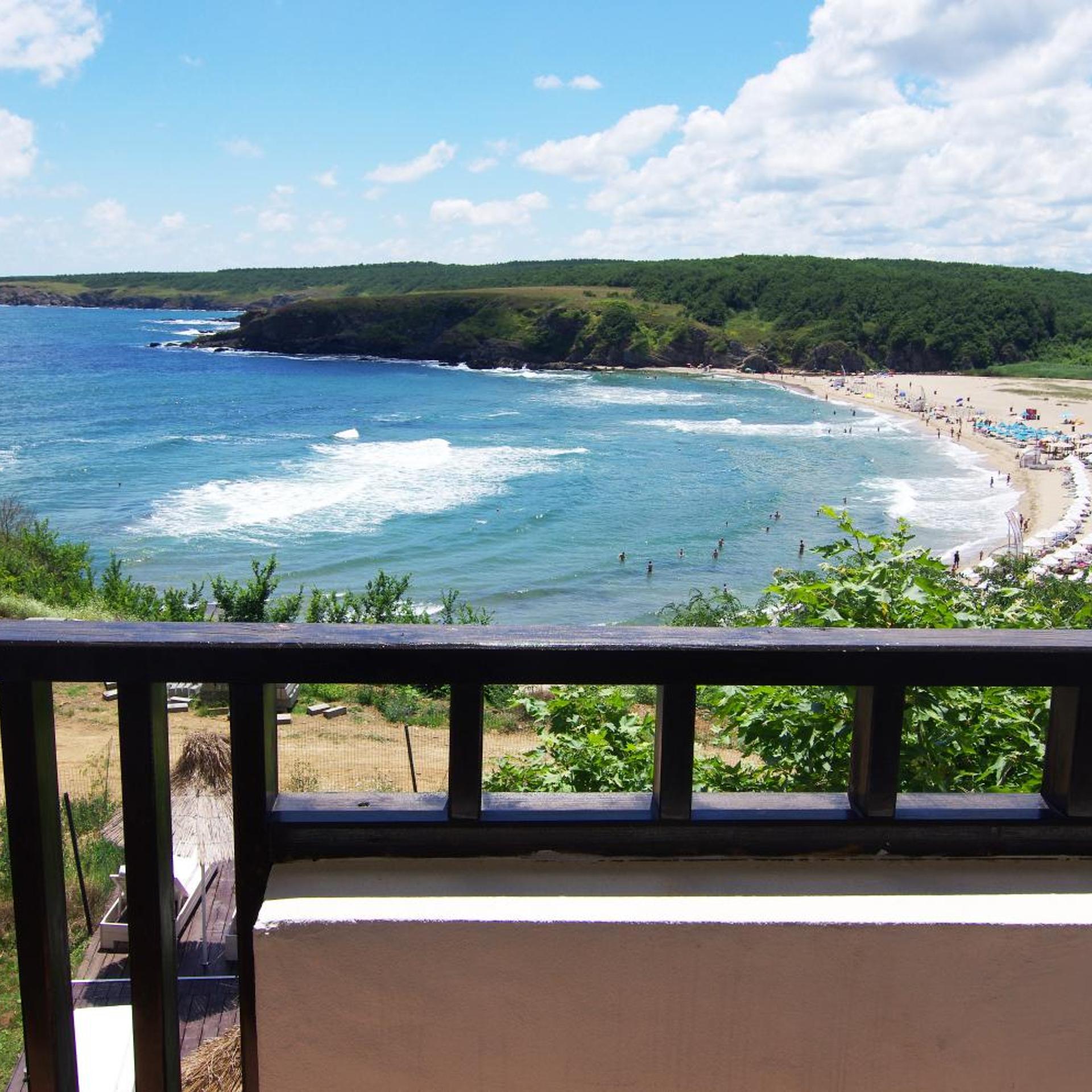 Bella Vista Beach Club 45/54
