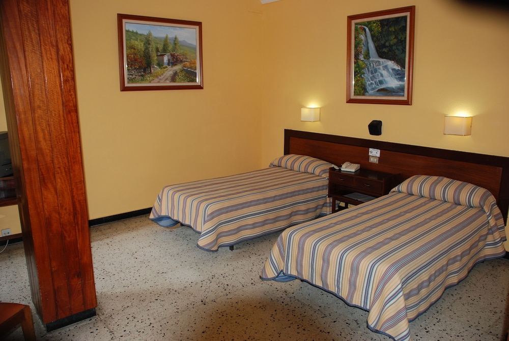 Hotel Olympia 11/42