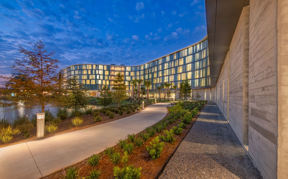 Hotel Eleo at the University of Florida 42/49