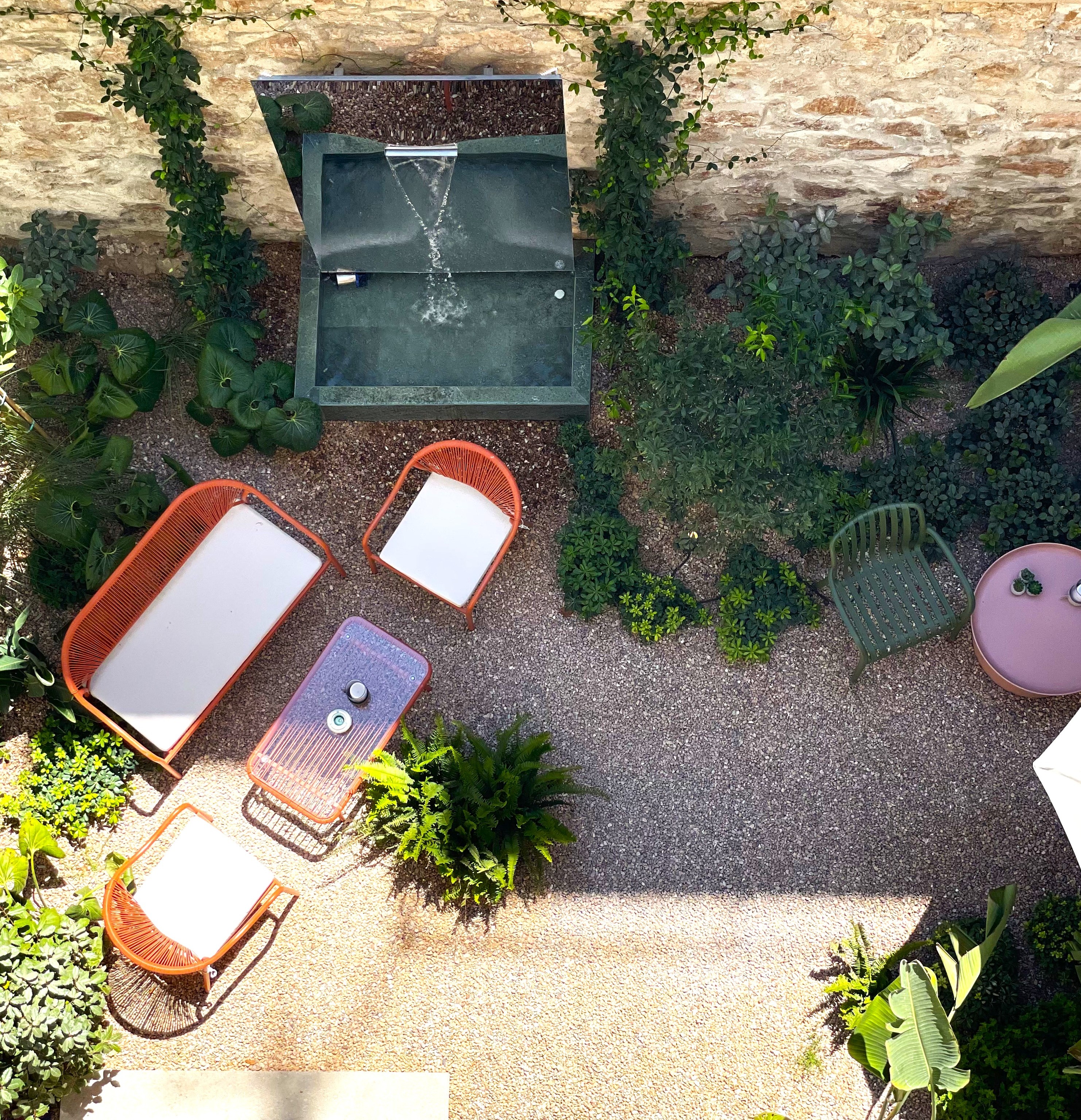 THE NIXON Luxury Suites and Apartments Athens 52/63