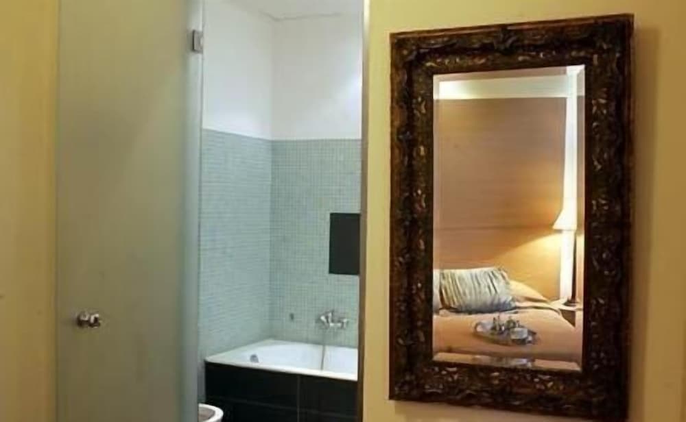 Art Hotel Athens 49/50