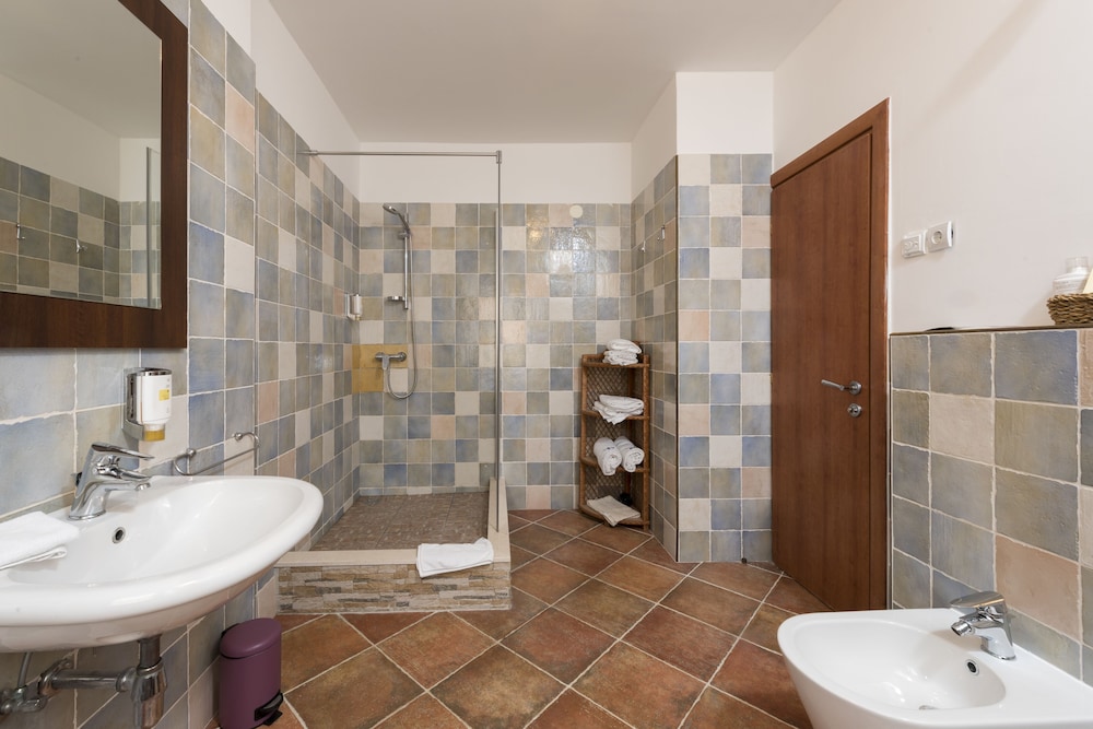 Hotel Villa Nora 46/49