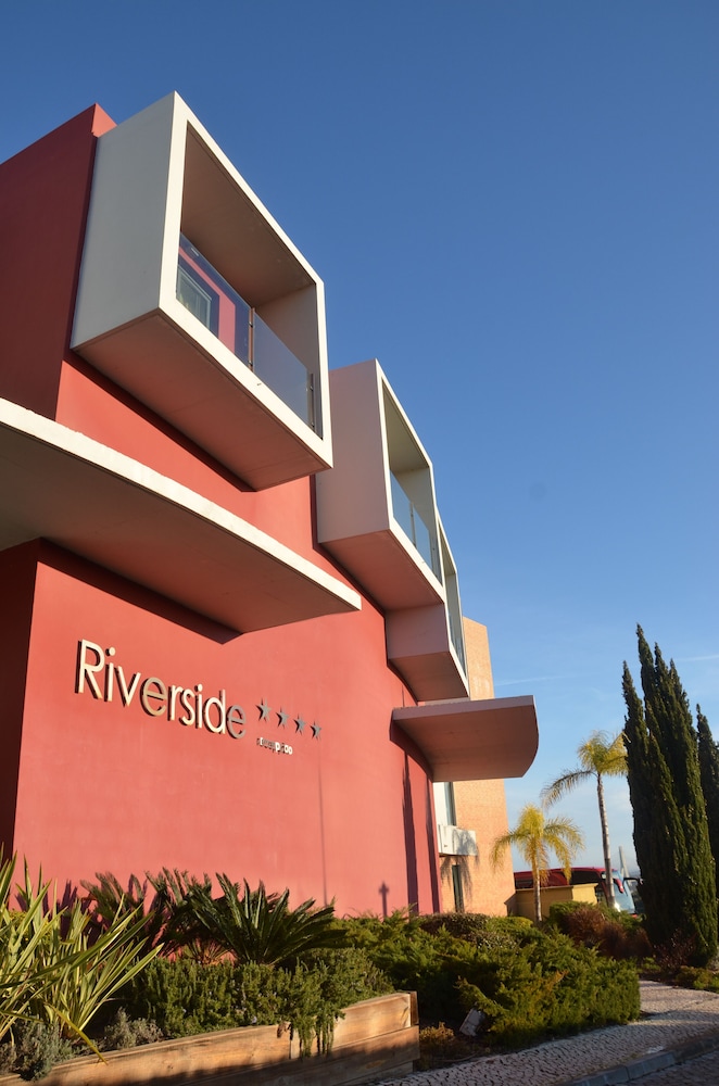 Agua Hotels Riverside 3/49