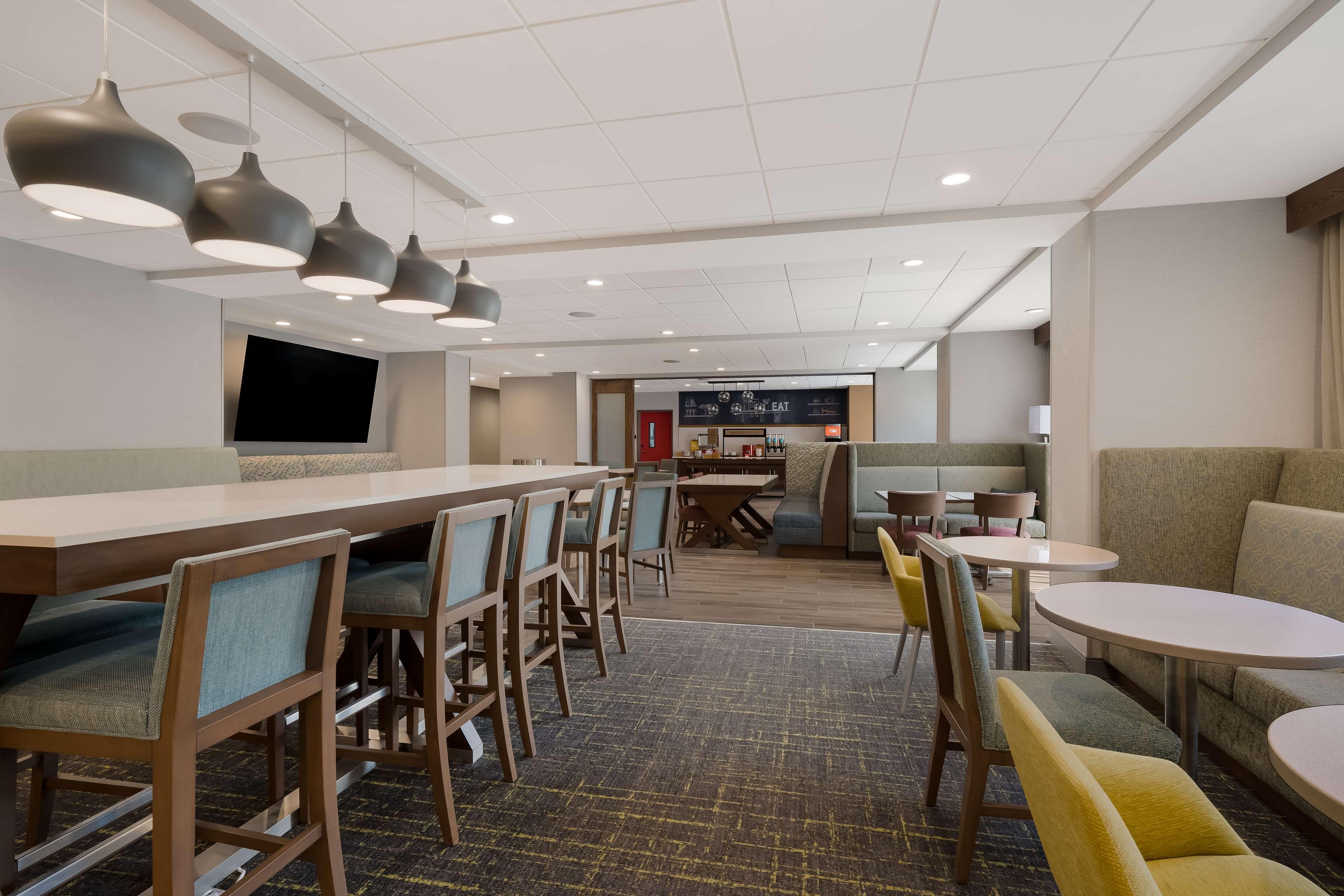 A Victory Hotel and Suites 60/60