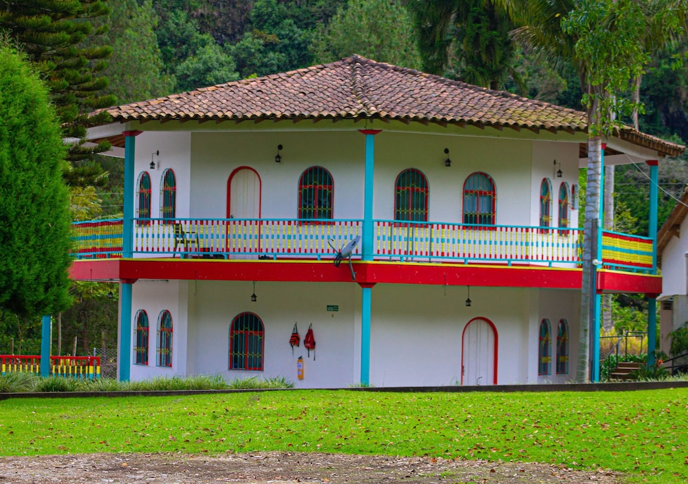 Hotel Momotus Cocora by DOT Boutique 4/50
