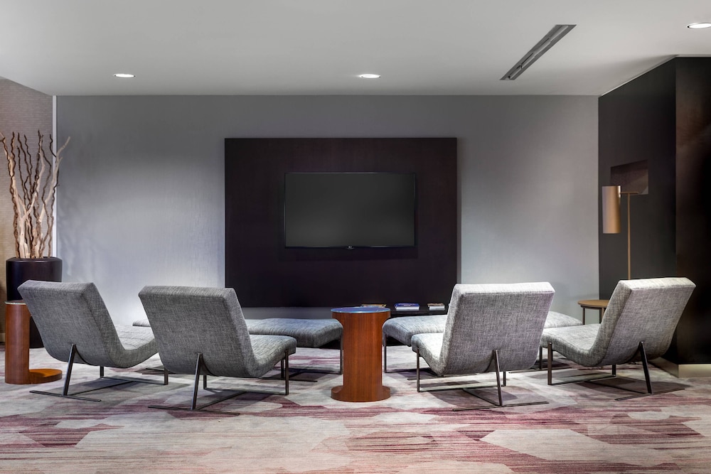 Courtyard Marriott Denton 28/47