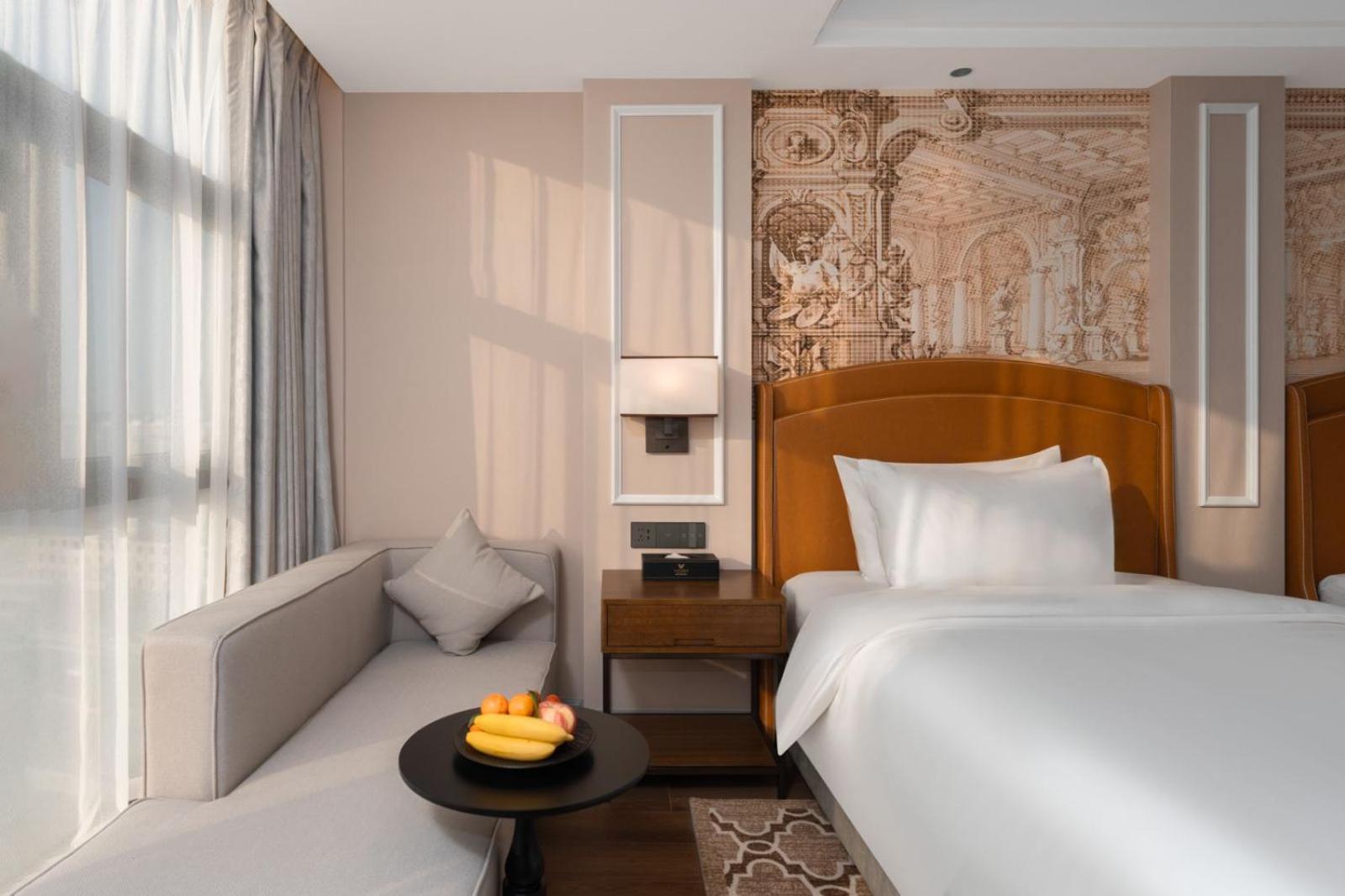 Vienna International Hotel (Shanghai National Exhibition and Convention Center Cao'an Road) 14/28