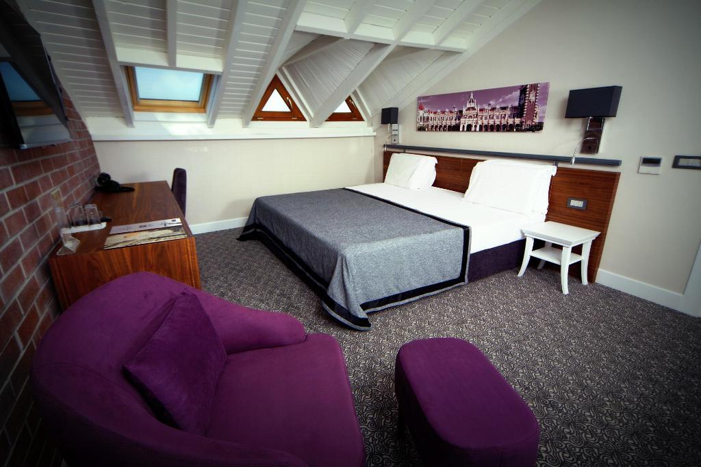Roof Top, Deluxe, King Bed, Sea View