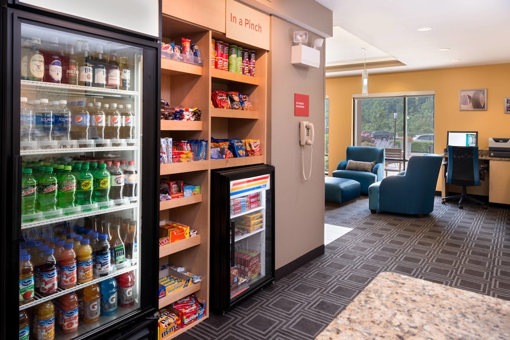 TownePlace Suites by Marriott Huntington 39/44