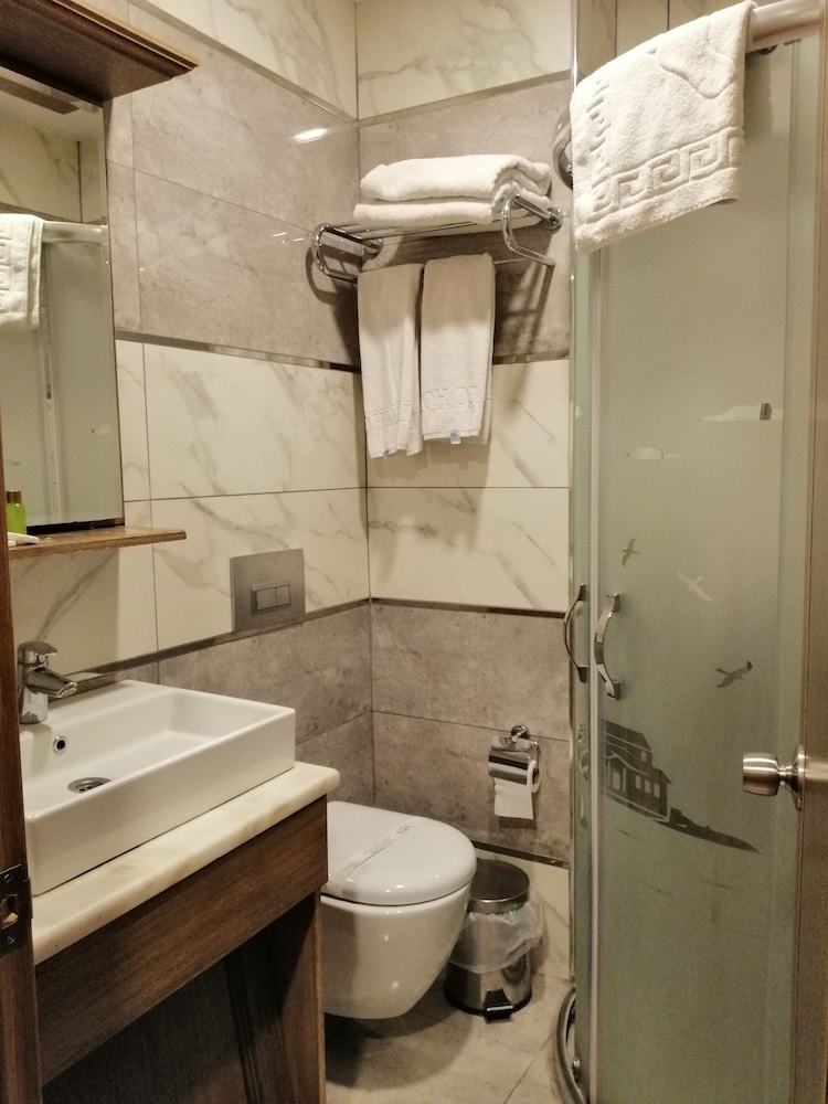 Gulec Hotel Istanbul 10/63