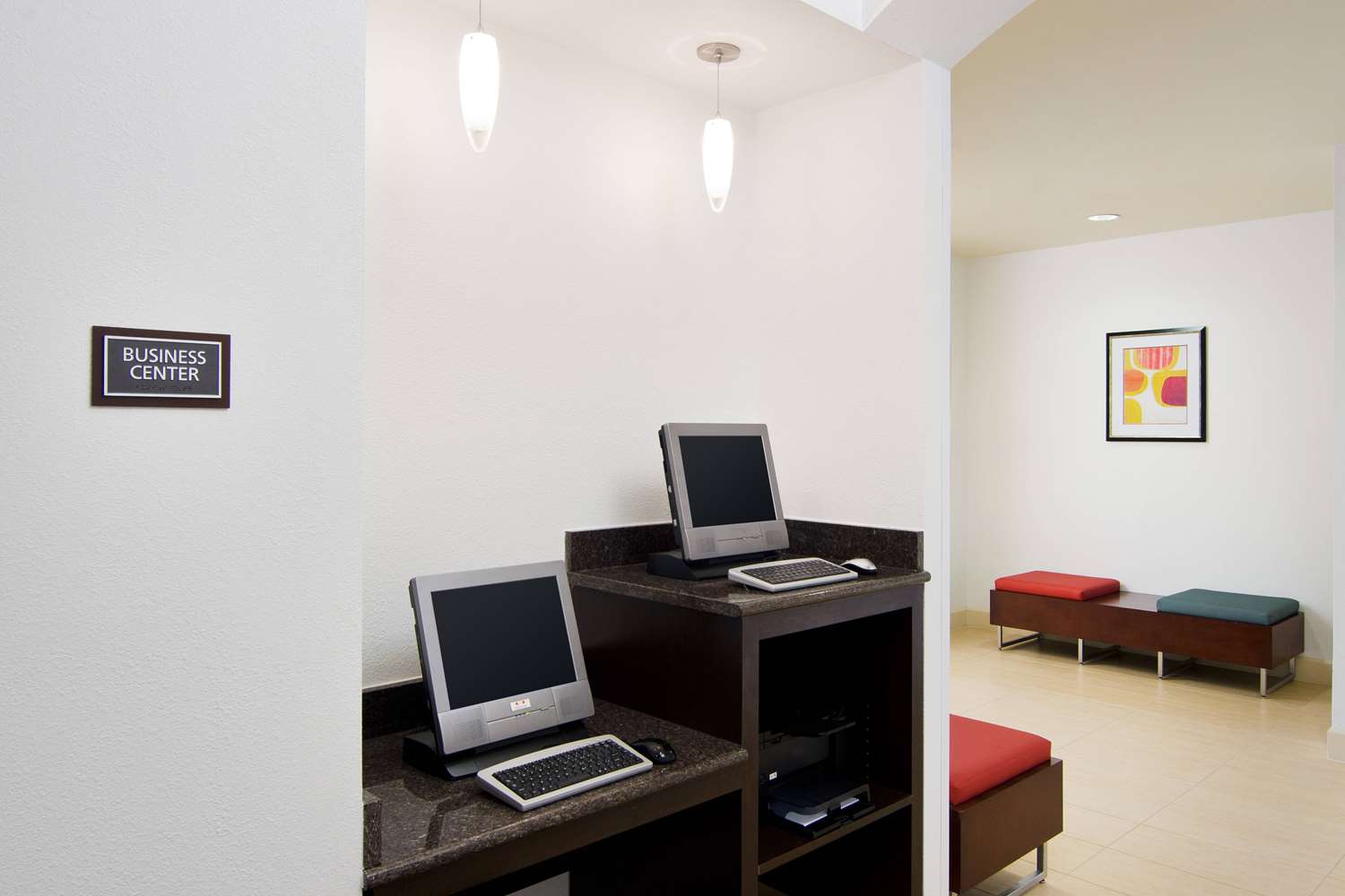 Sonesta Es Suites Fresno 8/13