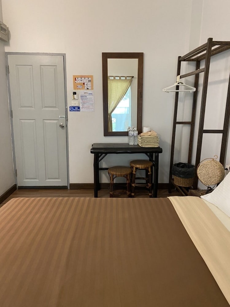 Lamphu House Bangkok 30/50