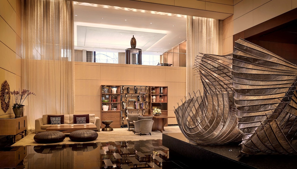 PARK HYATT ZURICH 47/80