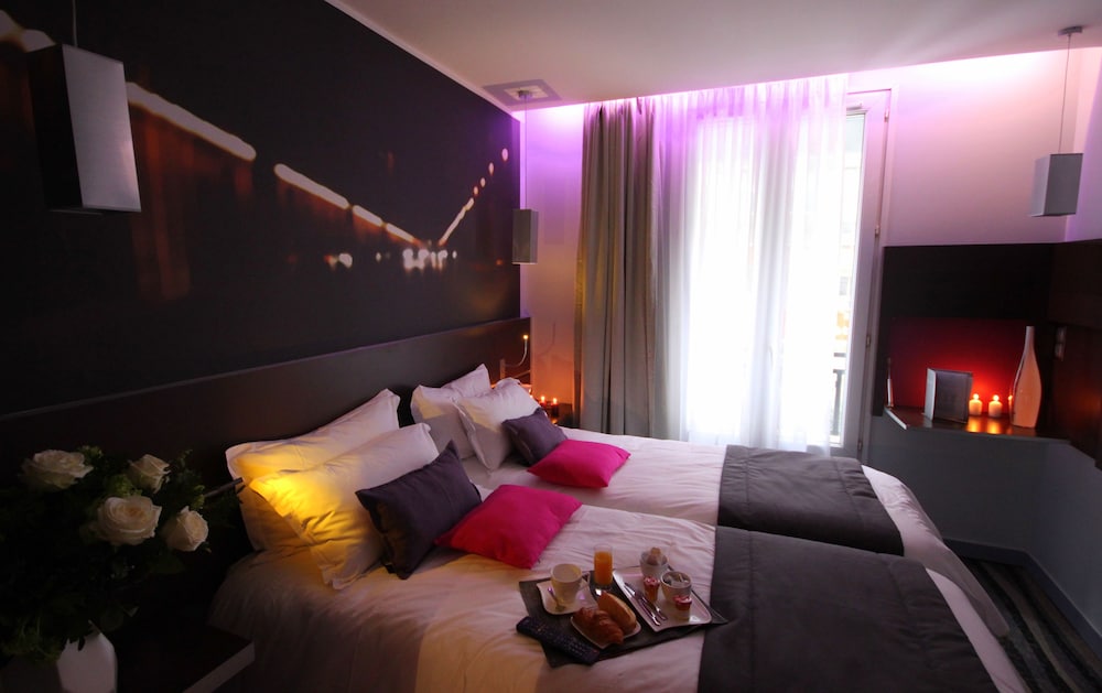 Hotel Lumieres Montmartre Paris 33/62