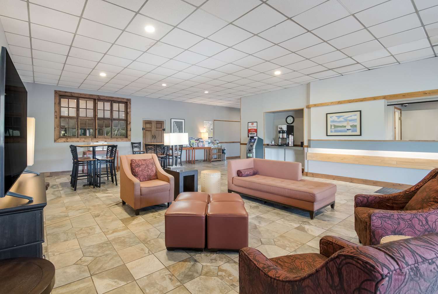 Econo Lodge Hurley Ironwood 3/6
