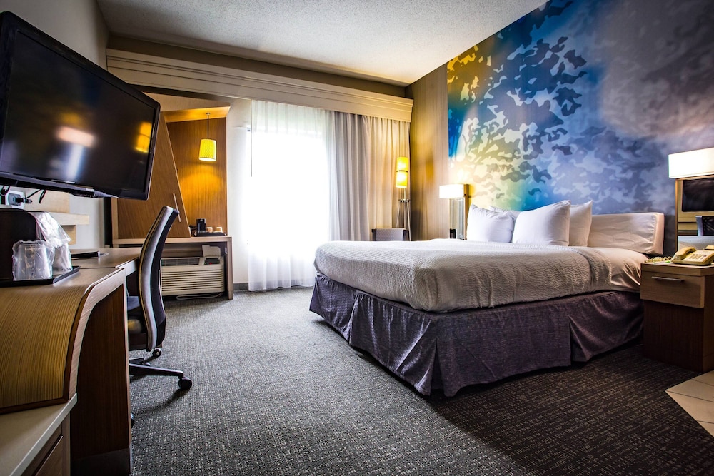 Courtyard by Marriott Memphis East/Bill Morris Parkway 11/46