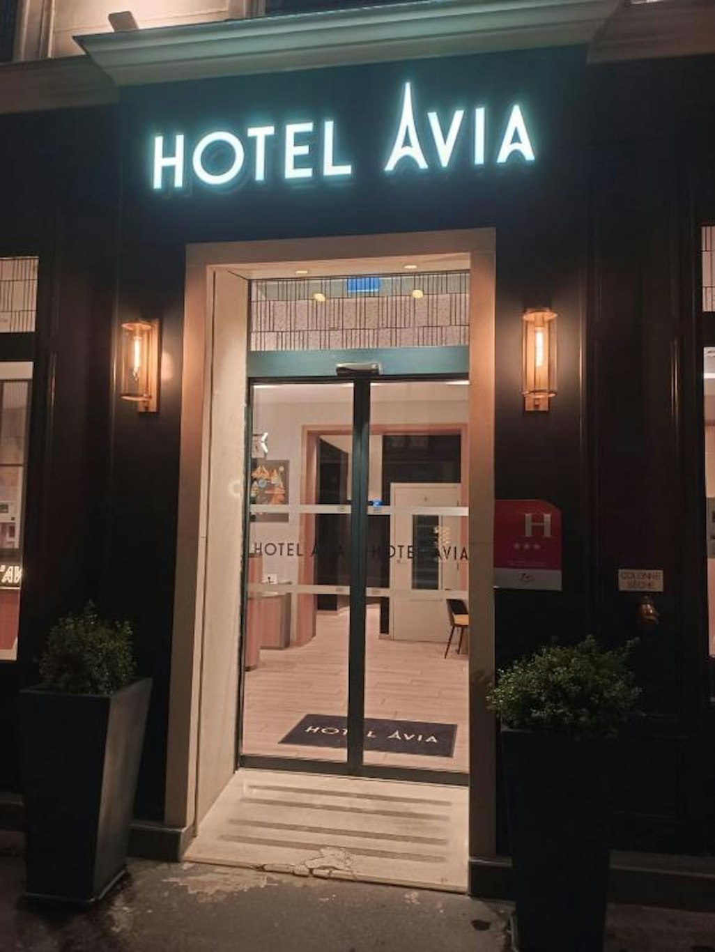 Avia Saphir Montparnasse 2/27