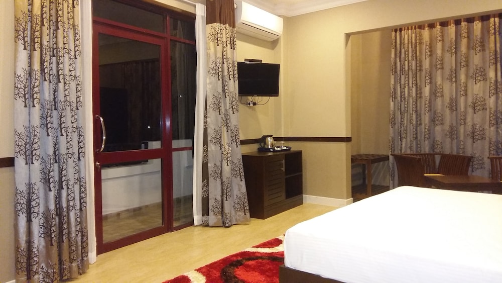 Galaxy City Hotel 22/51