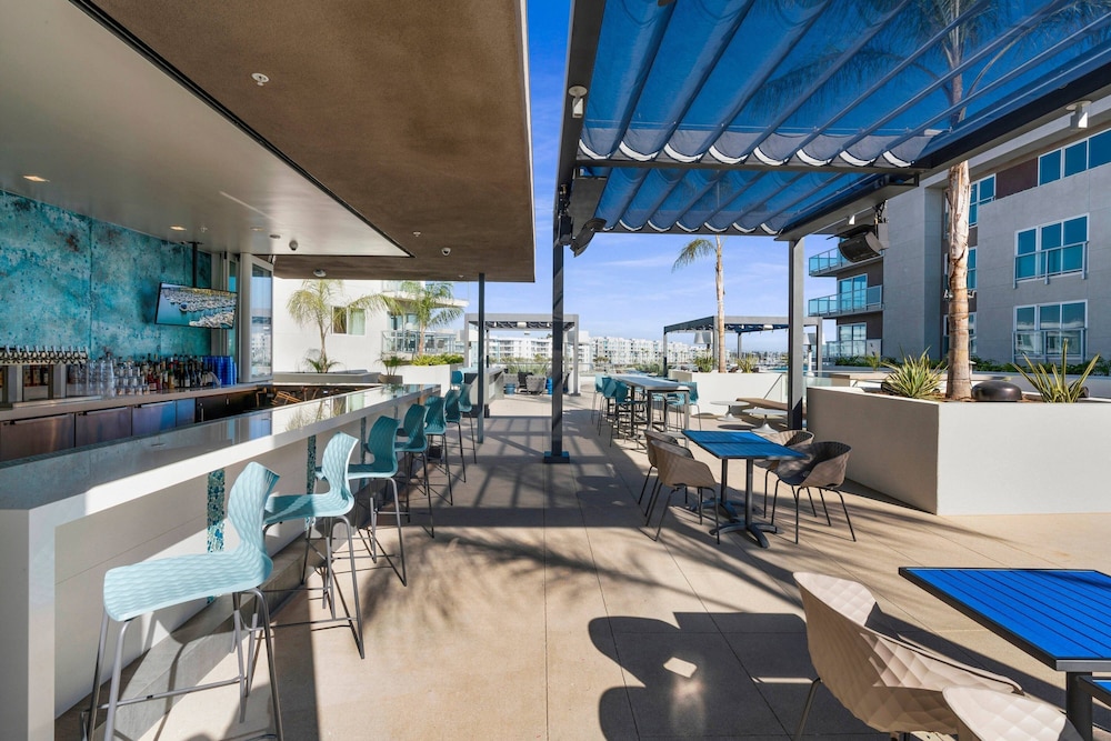 Courtyard by Marriott Marina del Rey 23/35