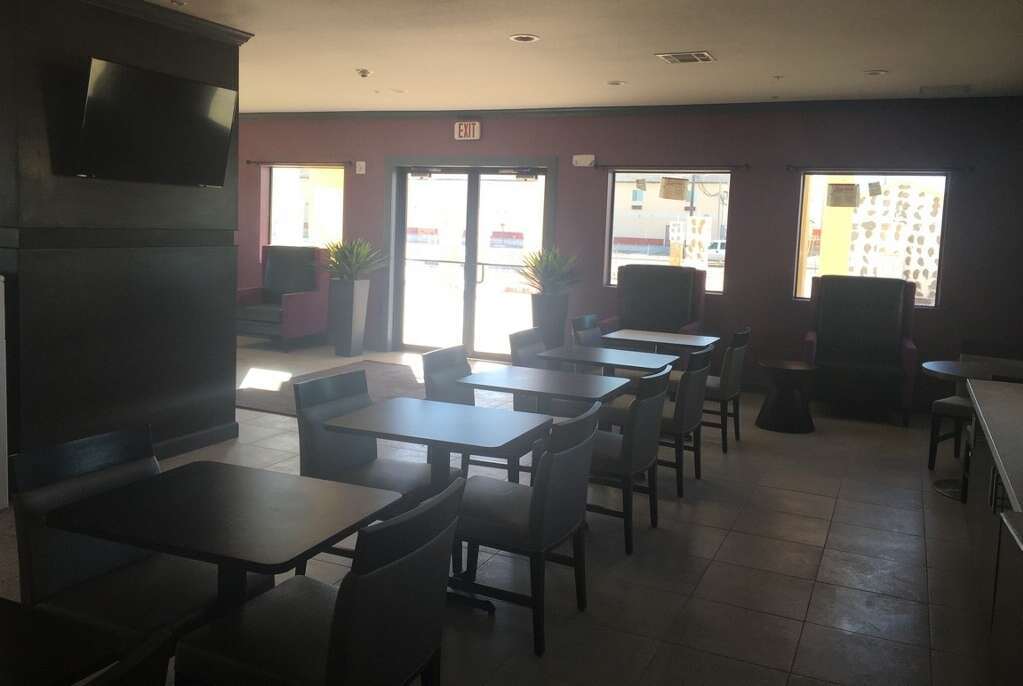 Days Inn by Wyndham Odessa 25/31