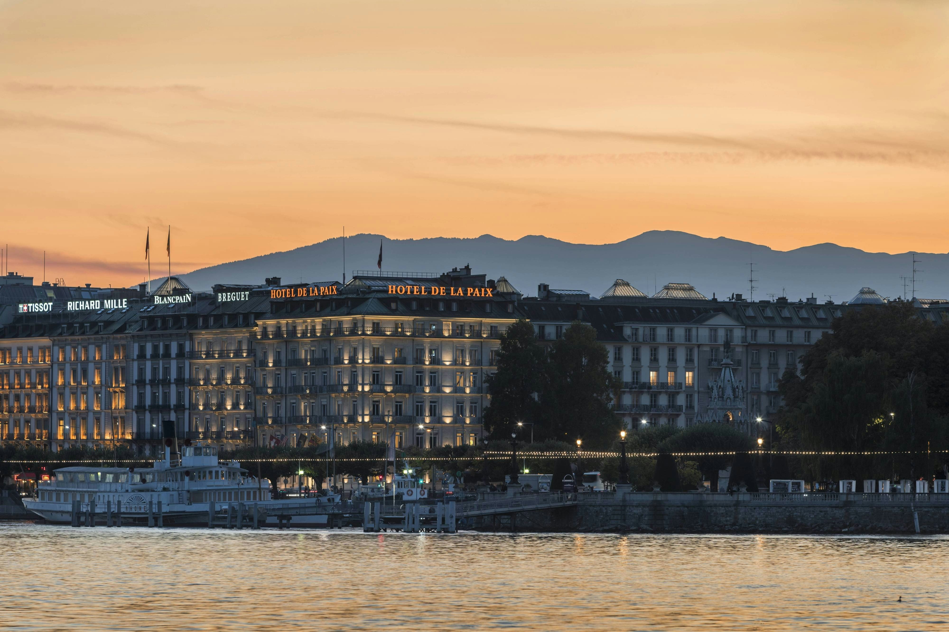 THE RITZ-CARLTON HOTEL DE LA PAIX GENEVA 44/45