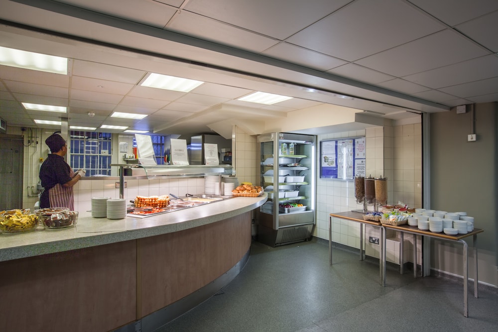 LSE Passfield Hall 4/45