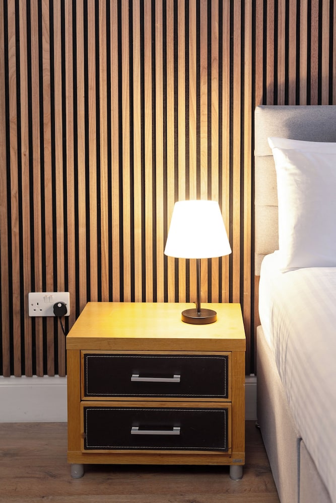 Argyle Apart Hotel 25/50